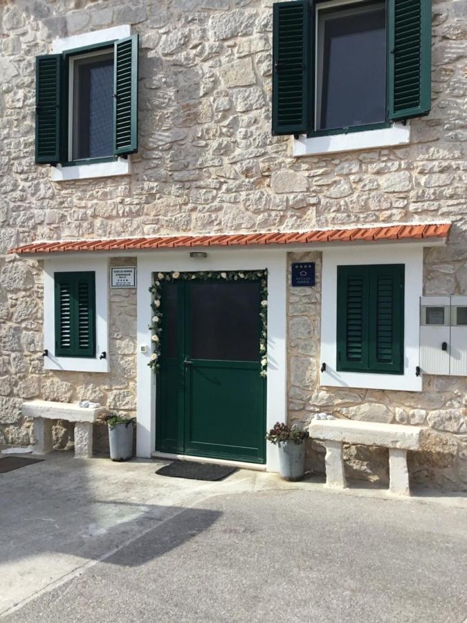 Stein Haus Βίλα Pirovac Εξωτερικό φωτογραφία