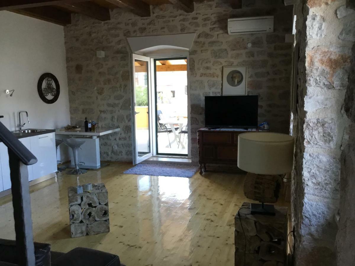 Stein Haus Βίλα Pirovac Εξωτερικό φωτογραφία
